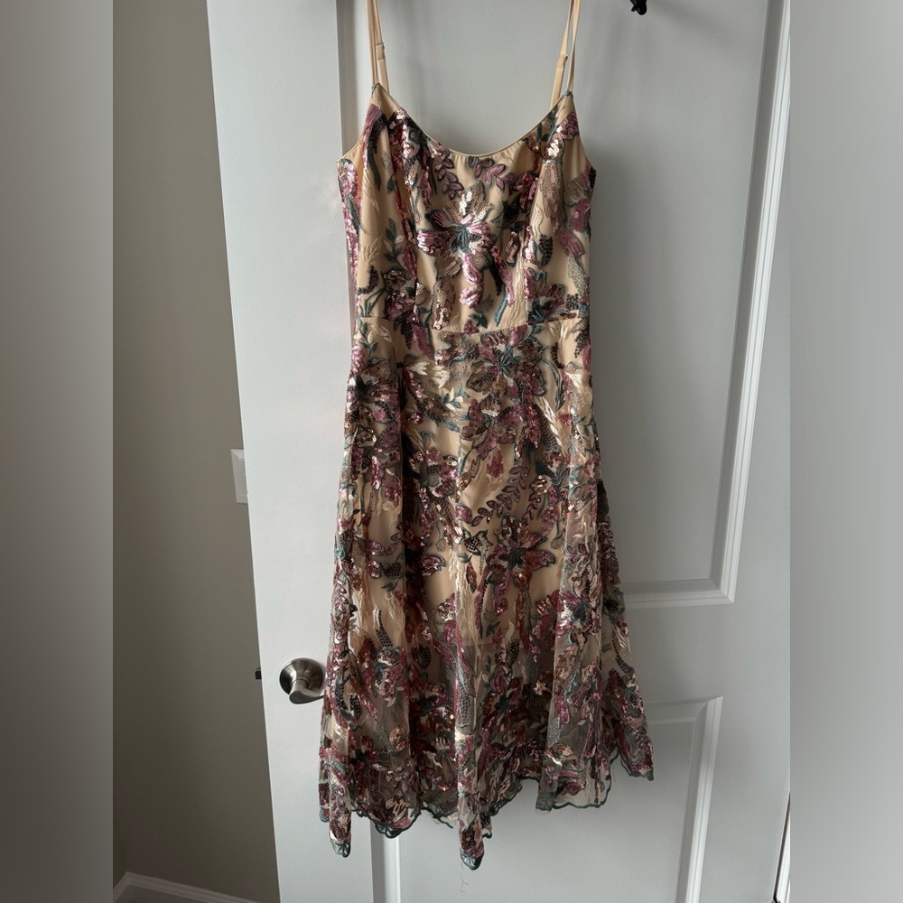 Dress the population Uma dress, size small